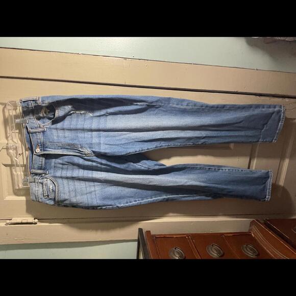 Abercrombie & Fitch Other - Abercrombie &Fitch Stylish Light Wash Denim Jeans 36x32